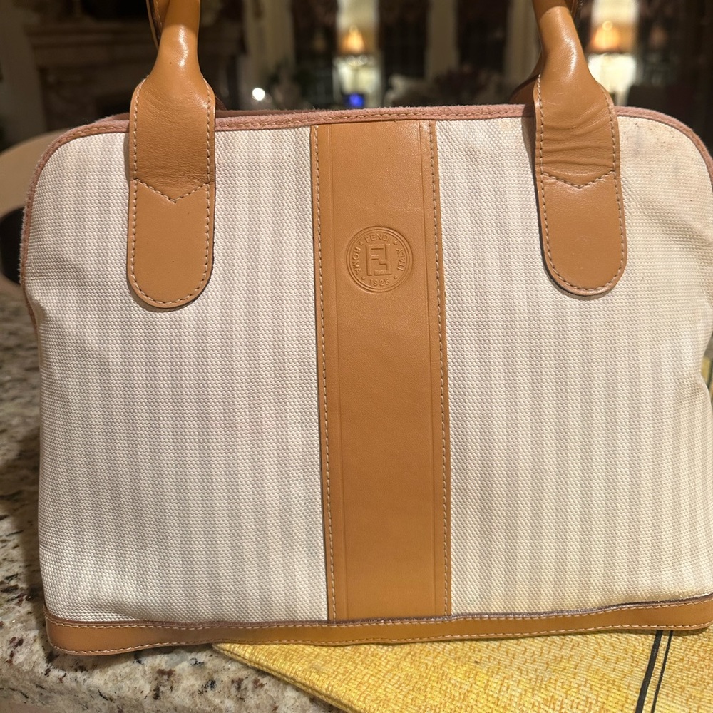 Vintage FENDI  authentic made in Italy fendi bag price is firm